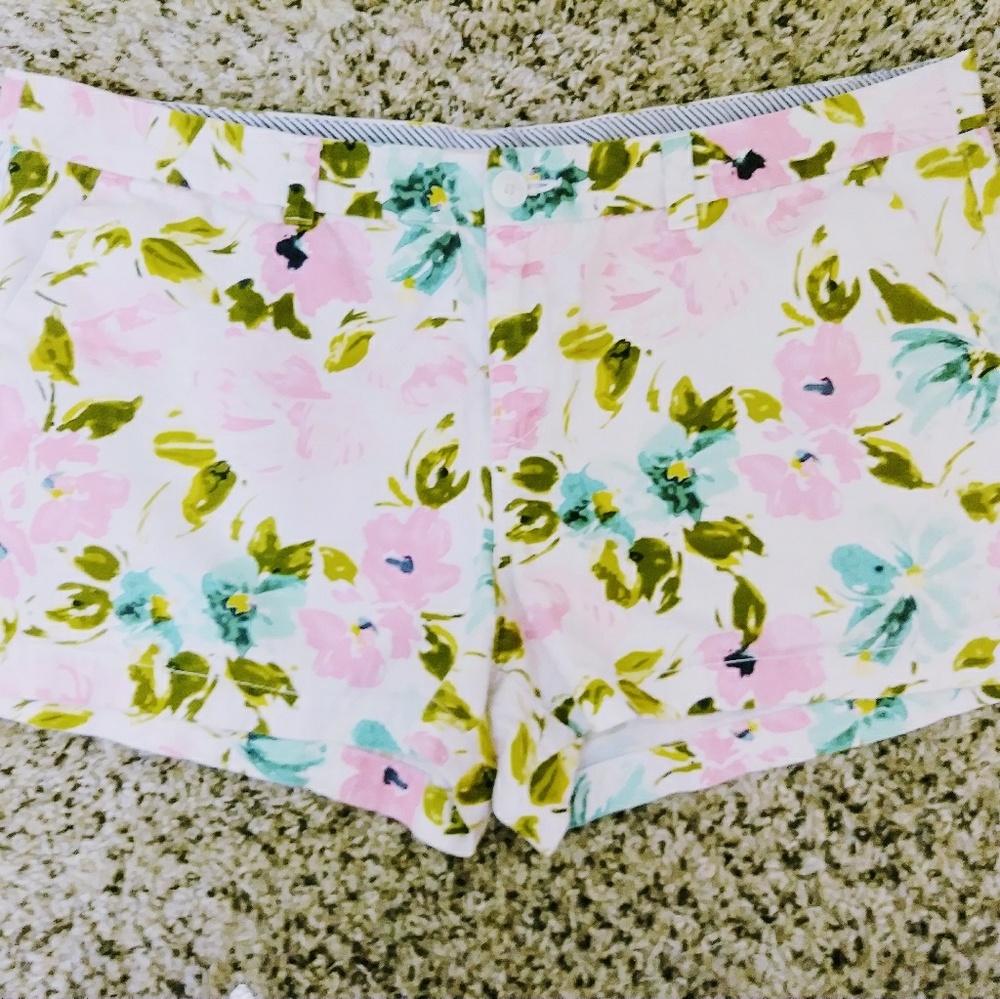 🌼🌼 Floral shorts 🌼🌼